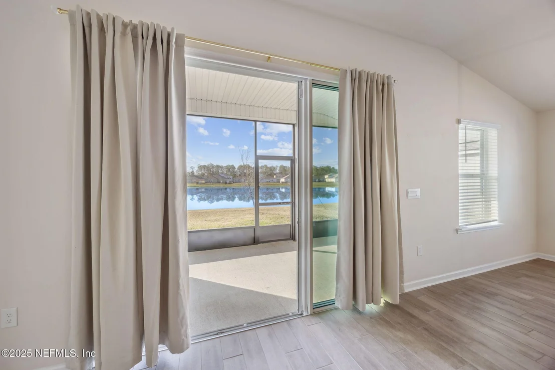 Photo of 70414 WINDING RIVER Drive