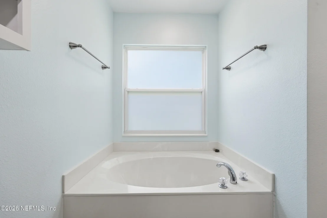 Photo of 97646 BLUFF VIEW Circle