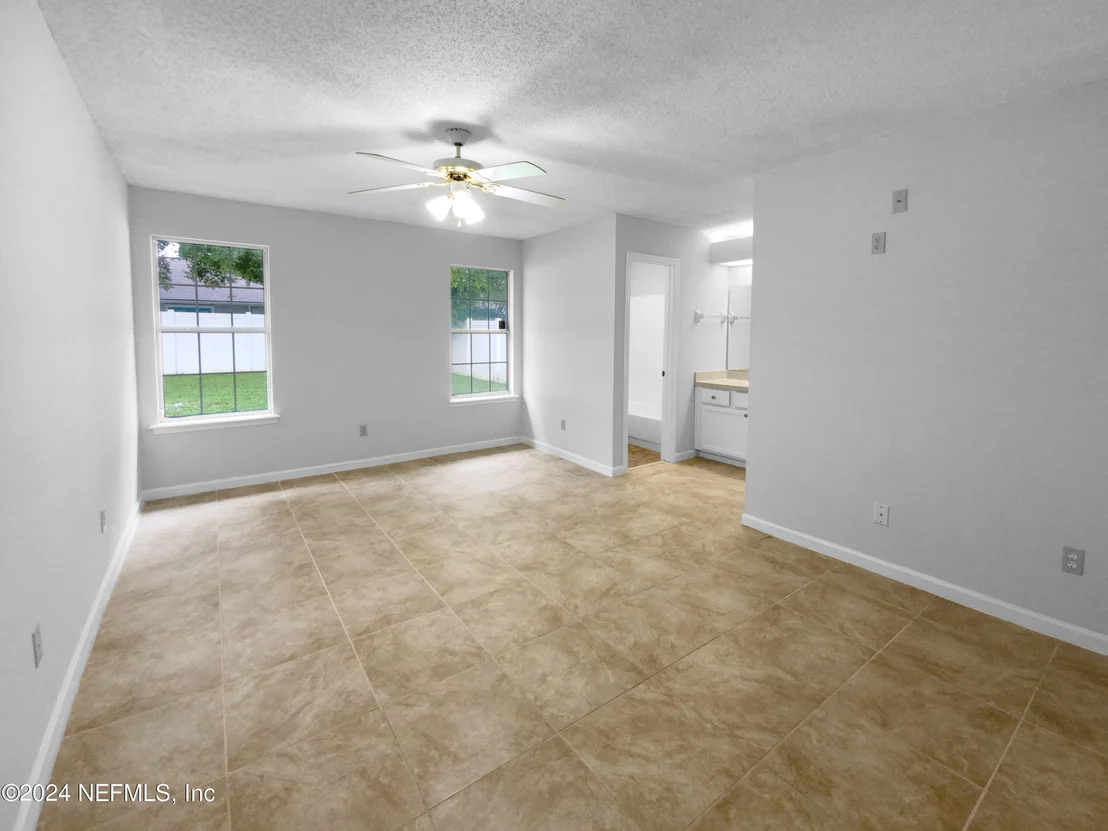Photo of 2564 EIFFEL Circle E