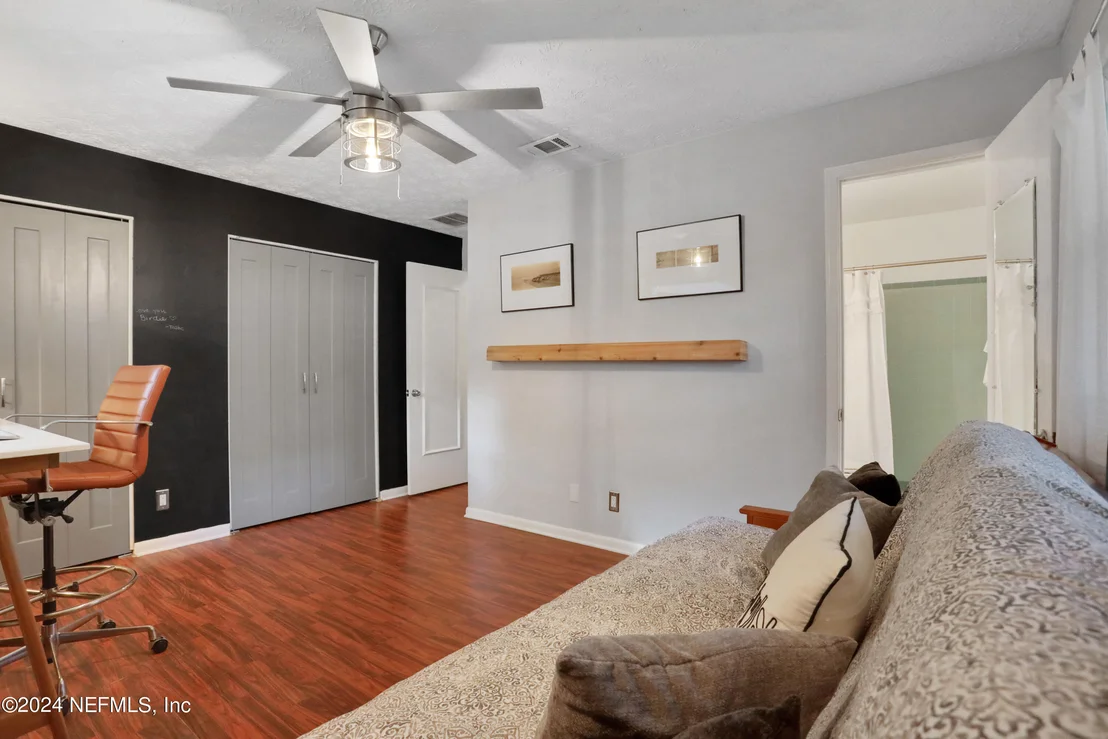 Photo of 6468 RIVER POINT Drive