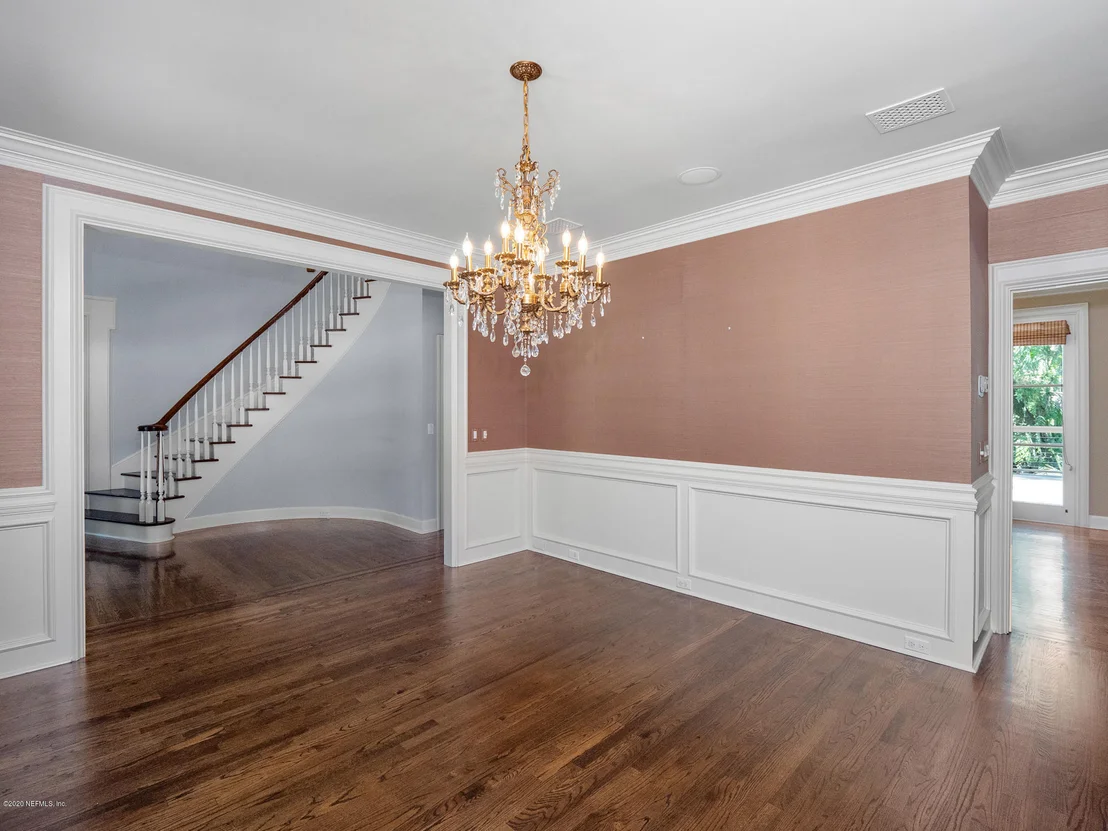 Photo of 906 GREENRIDGE Road