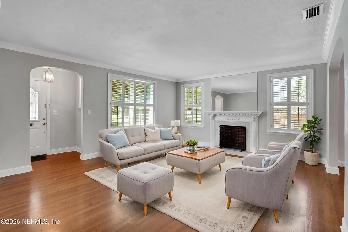 Photo of 4035 BIRMINGHAM Road
