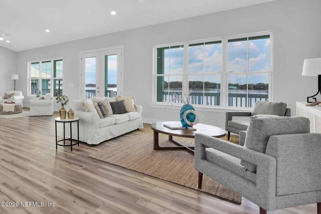 Photo of 6030 HECKSCHER Drive
