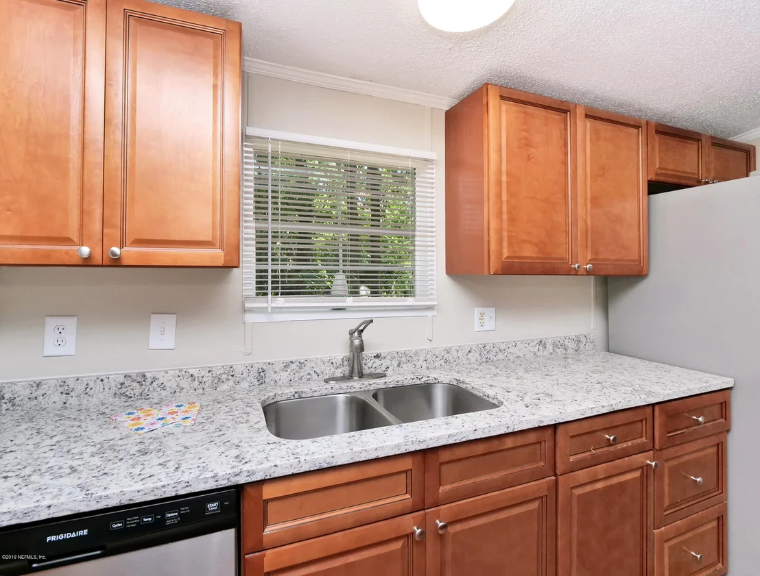 Photo of 7304 BOWDEN Circle