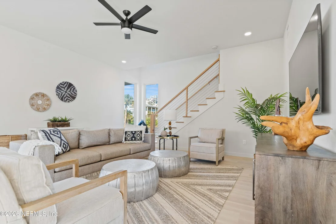 Photo of 28 FLAGLER Drive