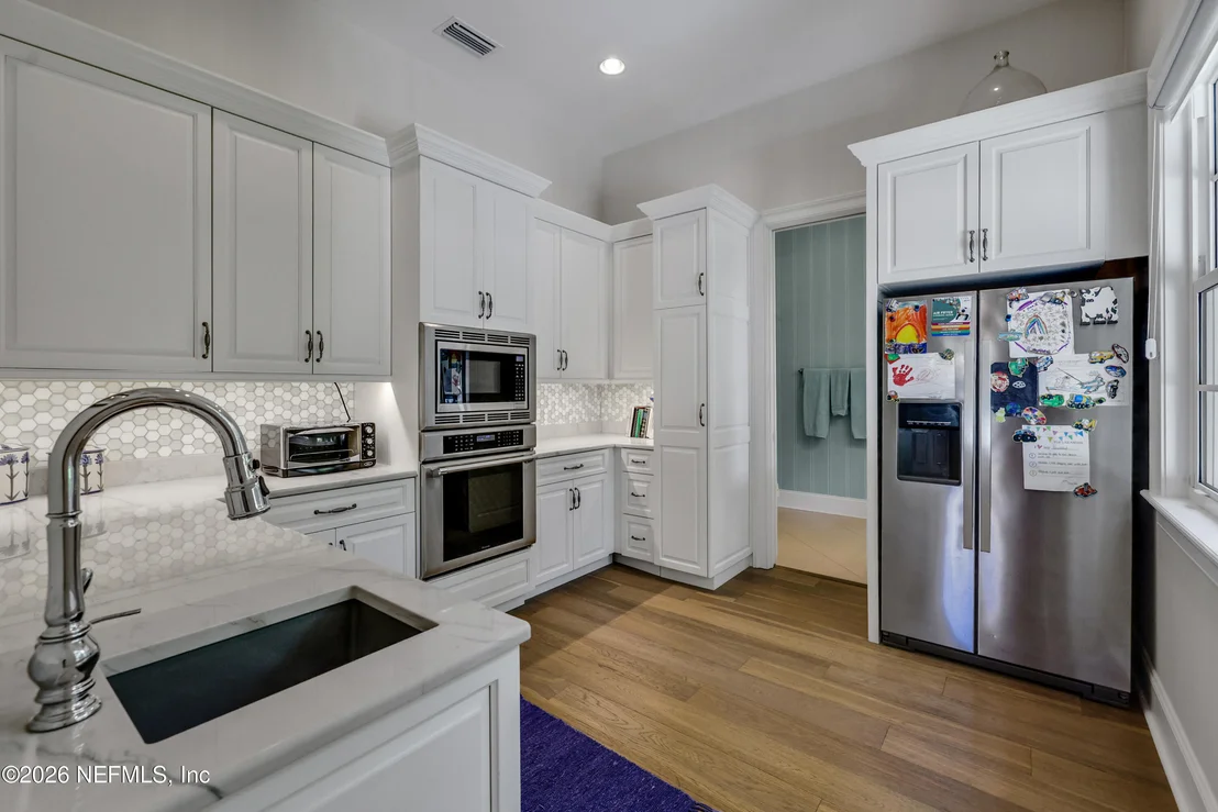 Photo of 5305 BENTPINE COVE Road
