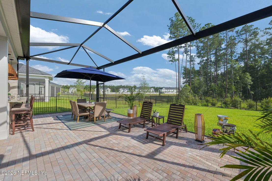 Photo of 431 PINE LEAF Drive