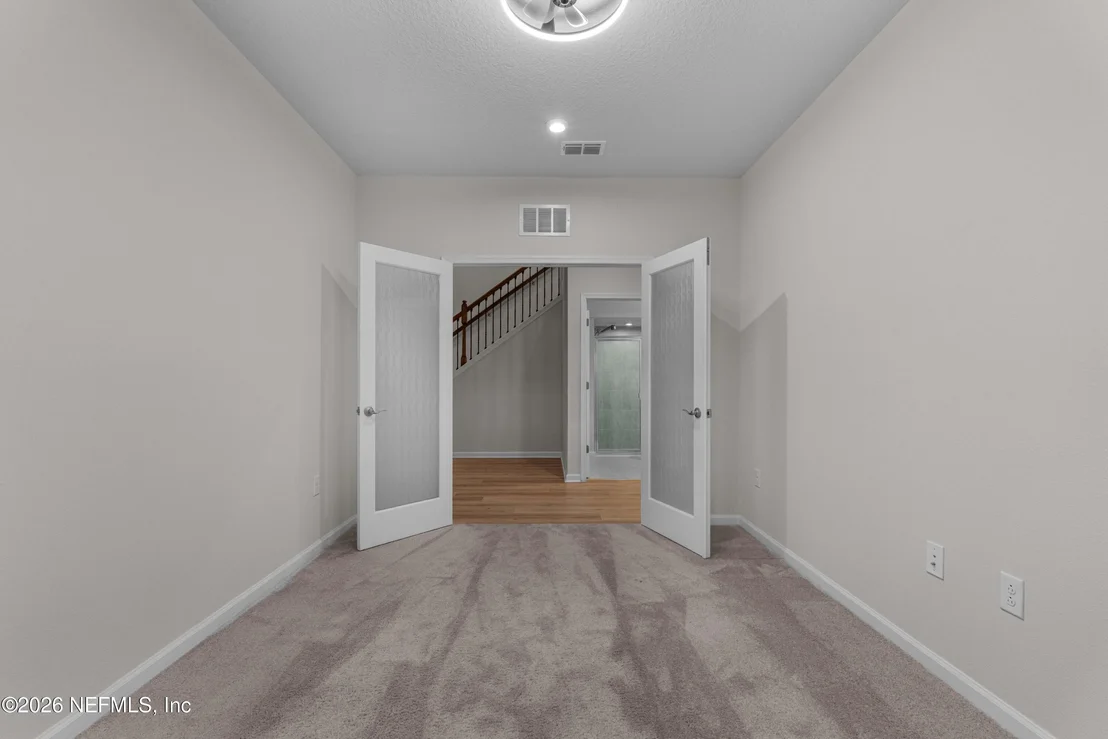 Photo of 226 TOWER Court