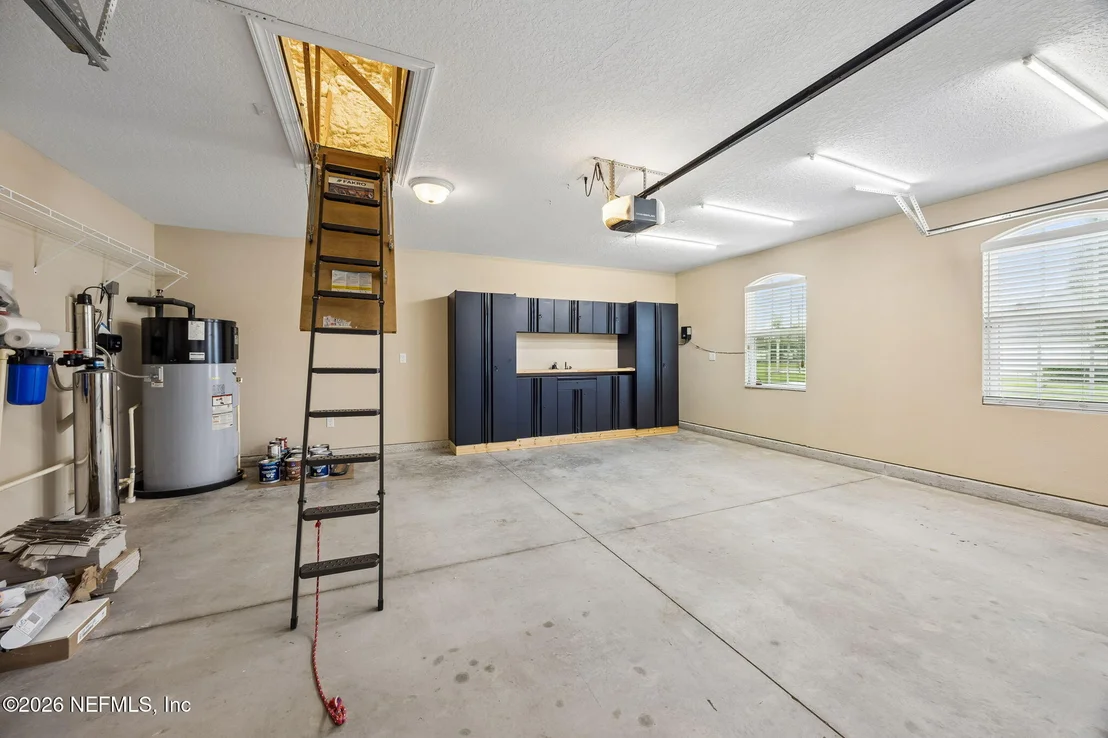 Photo of 1322 WARBLER Way