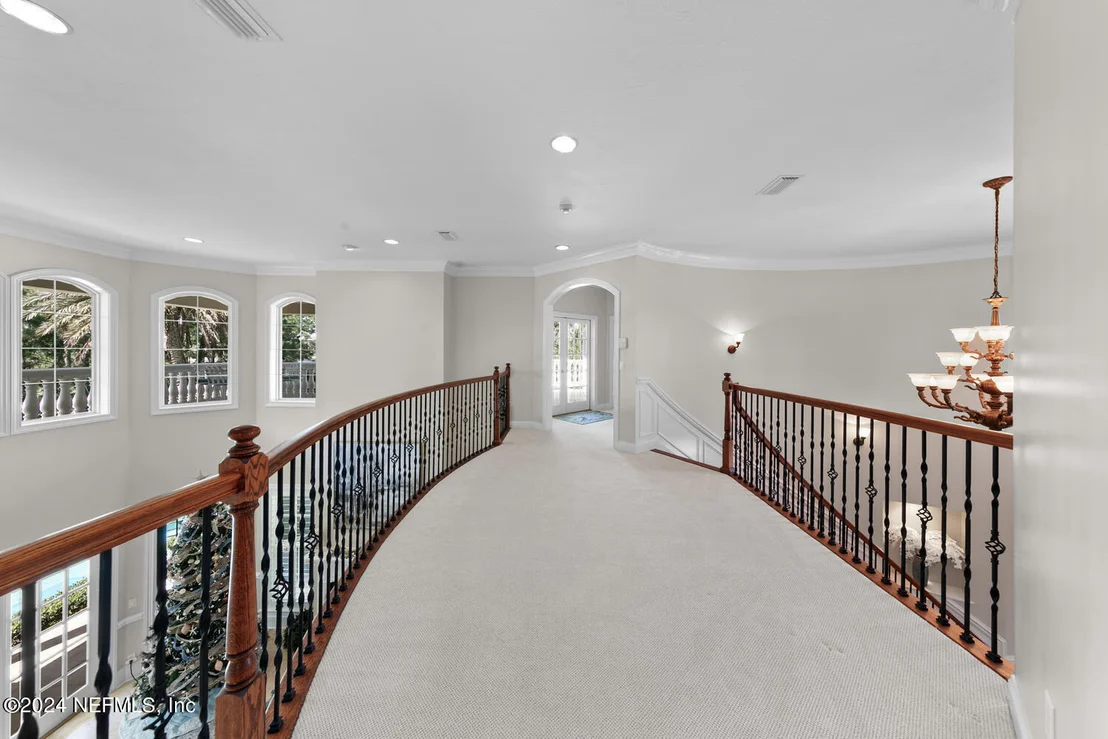 Photo of 752 PROMENADE POINTE Drive