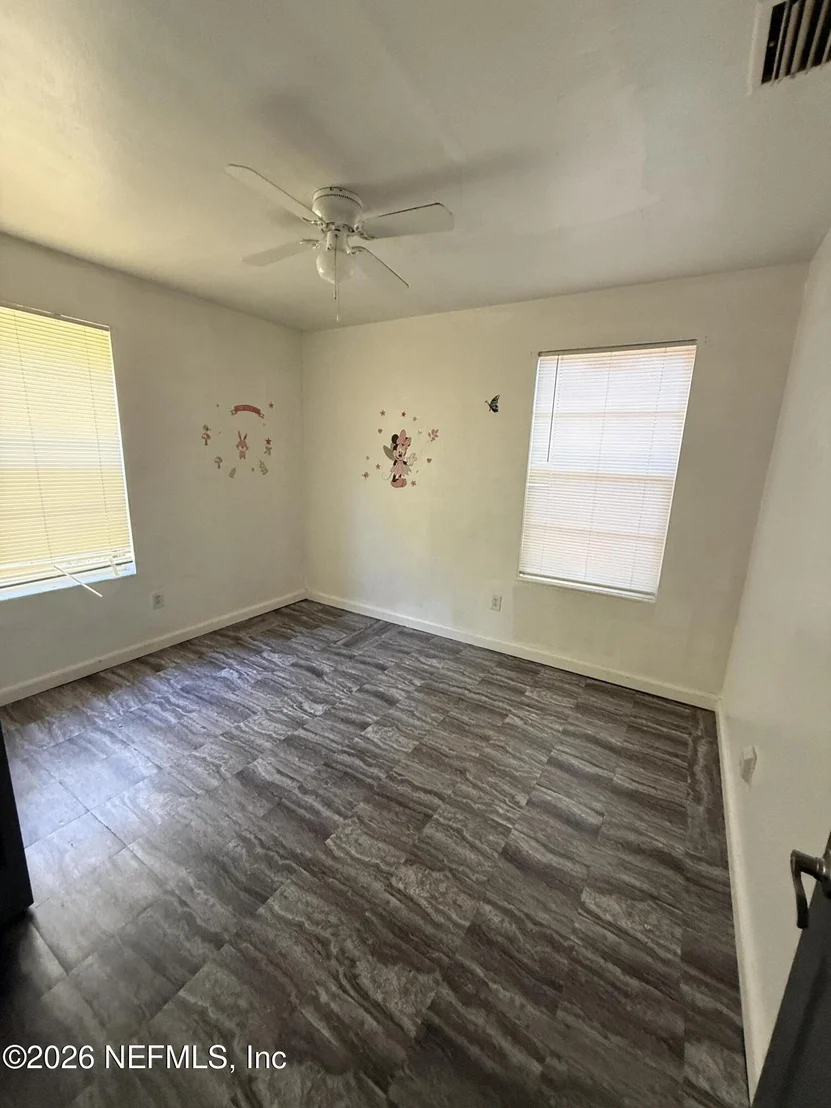 Photo of 8384 DELAWARE Avenue
