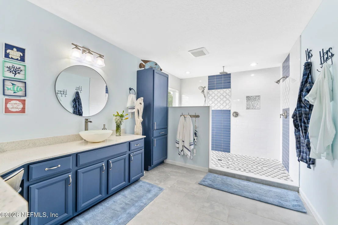 Photo of 425 FORT DRUM Court