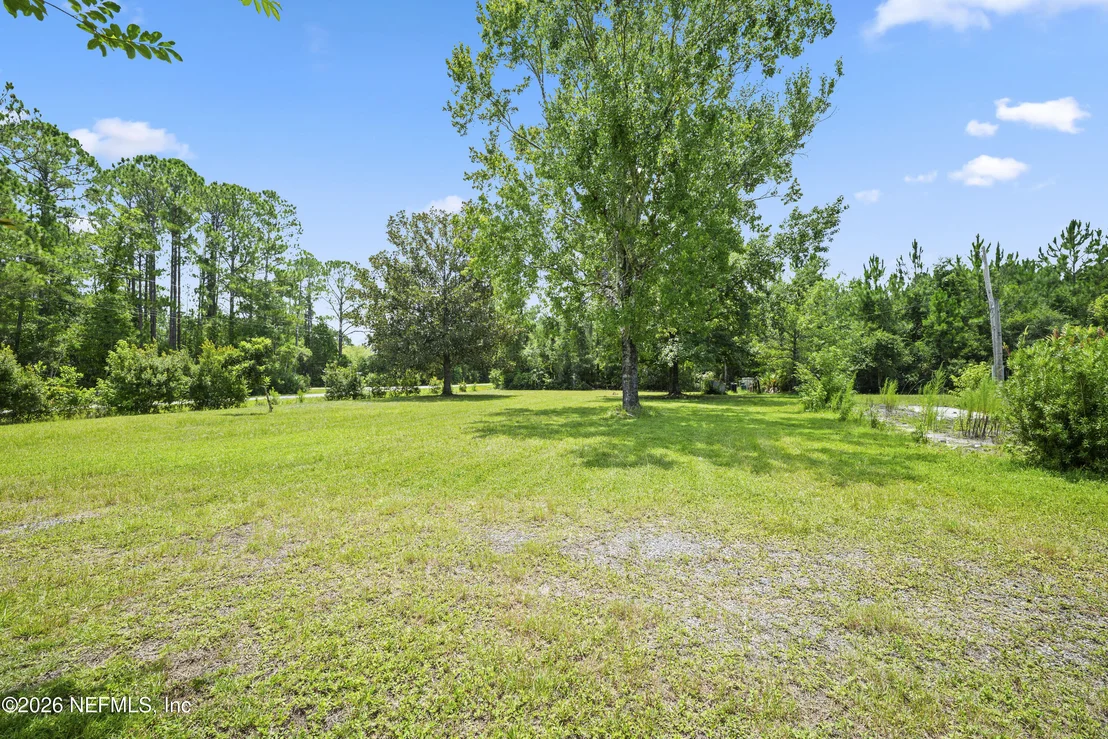 Photo of 1831 FORBES Road