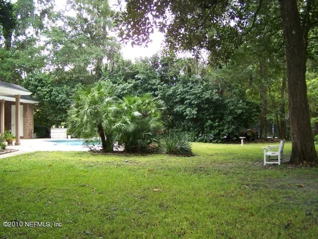 Photo of 1734 BAYSIDE Boulevard