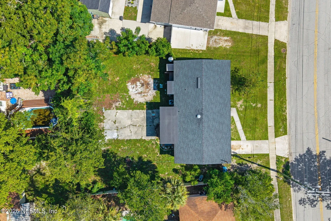 Photo of 3728 ROGERO Road