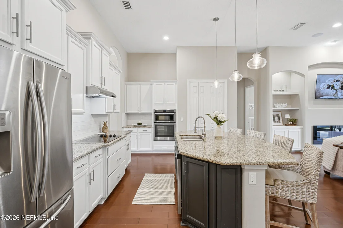 Photo of 338 WILLOW WINDS Parkway