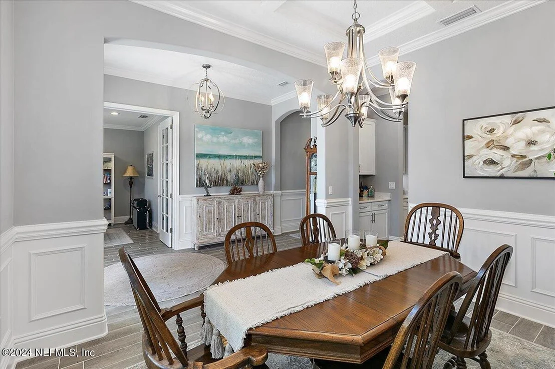 Photo of 364 WINDWALKER Drive