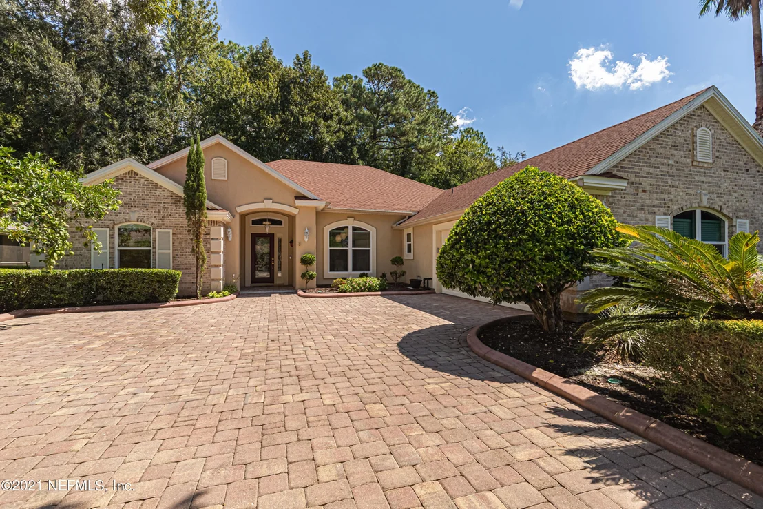 Photo of 721 GREYSTONE Lane