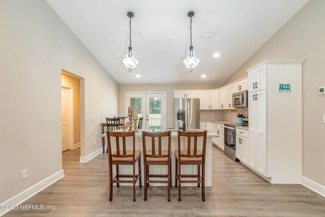 Photo of 44160 WILLOW Lane
