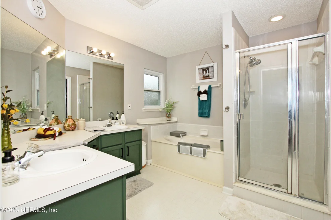 Photo of 14603 BERRINGER Lane