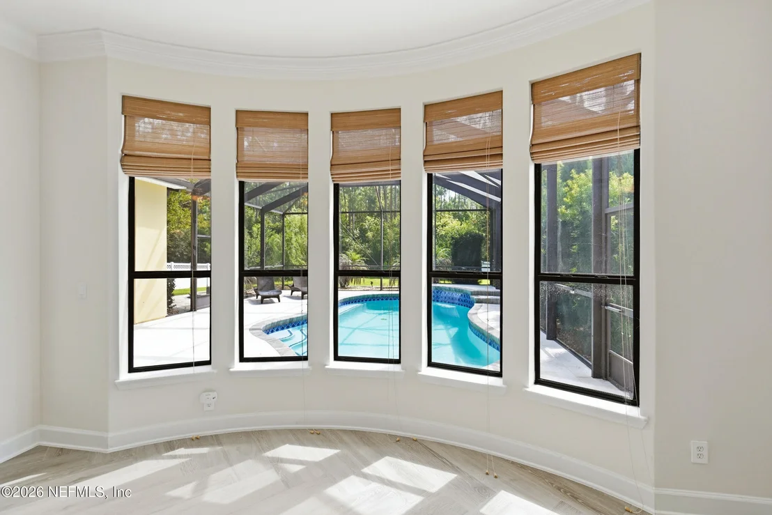 Photo of 804 STELLING Court
