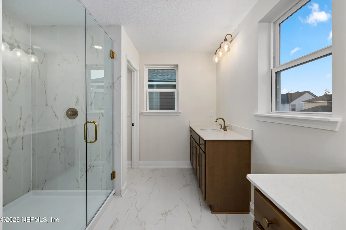 Photo of 319 SUTTON Drive