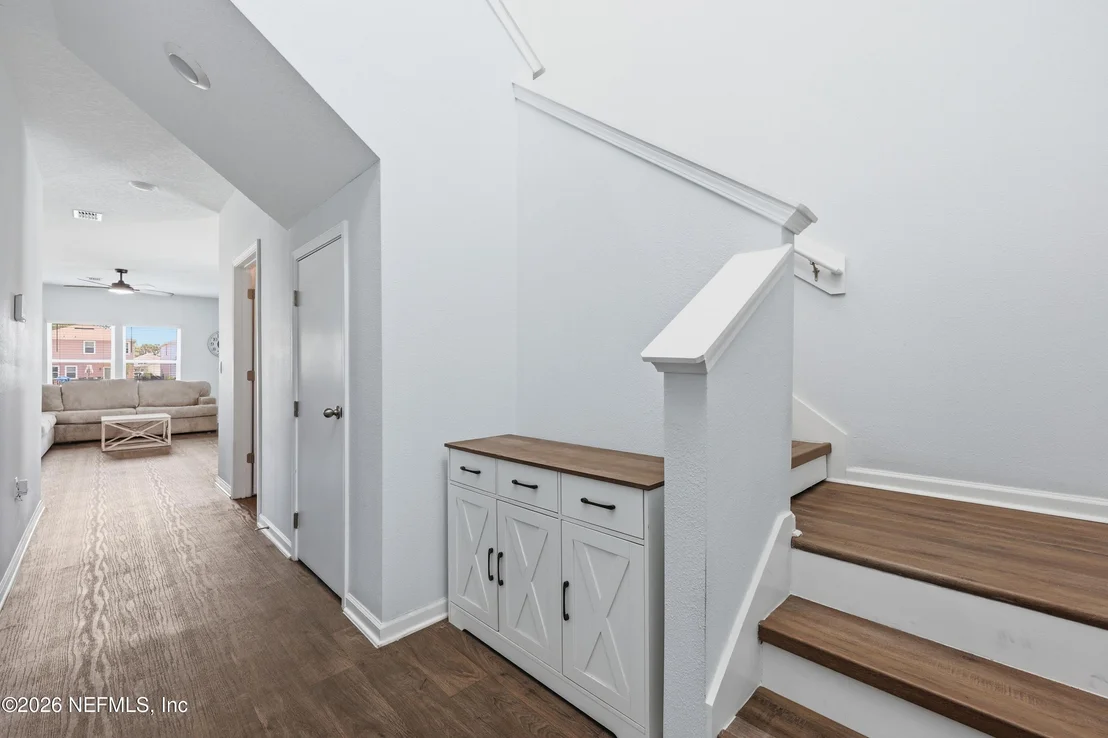 Photo of 40 WINDSOR Lane