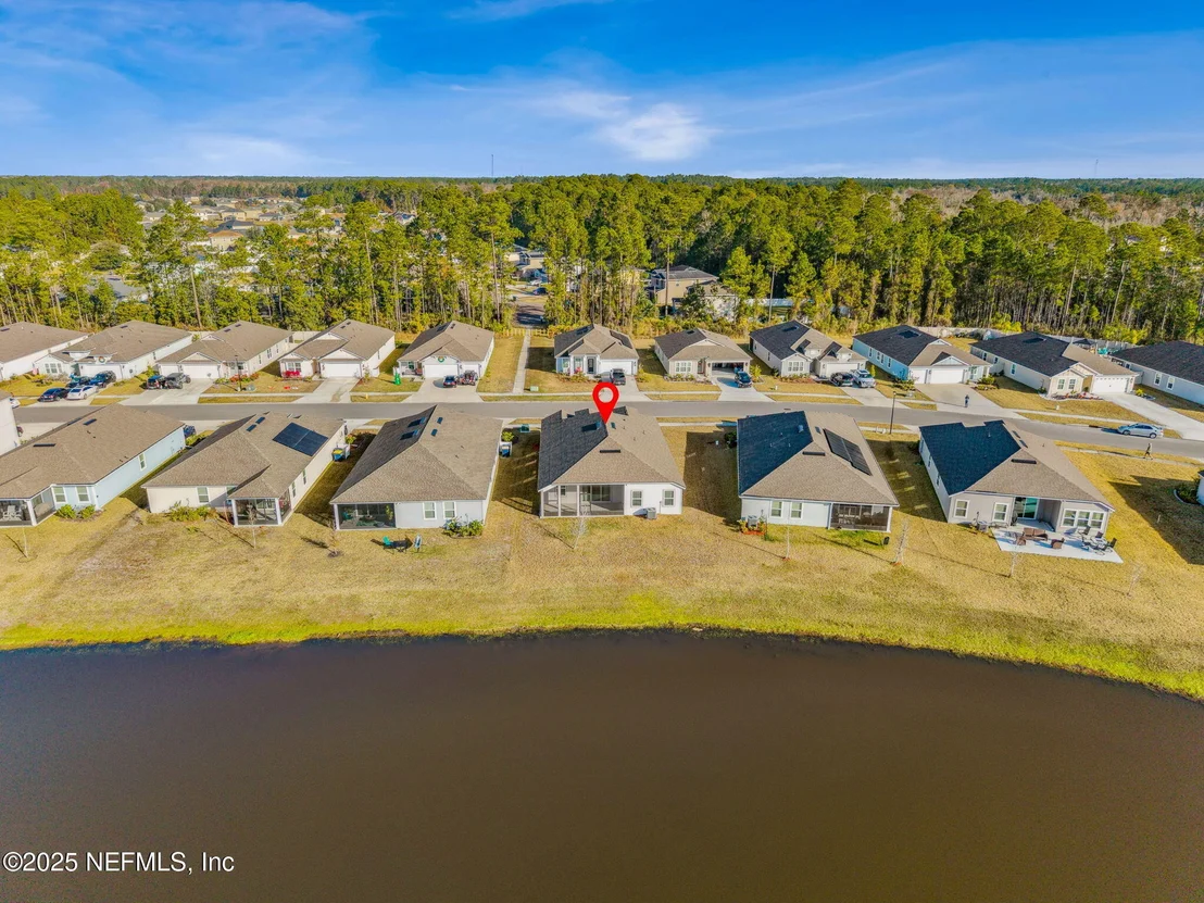Photo of 70414 WINDING RIVER Drive