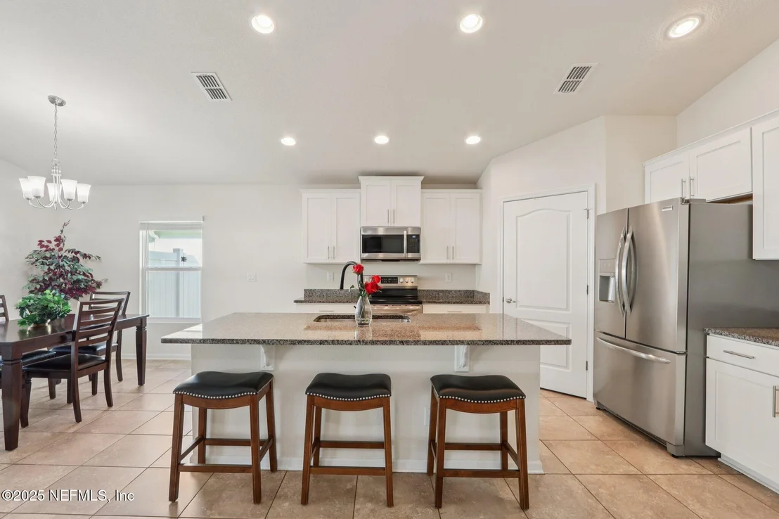 Photo of 4100 SPRING CREEK Lane