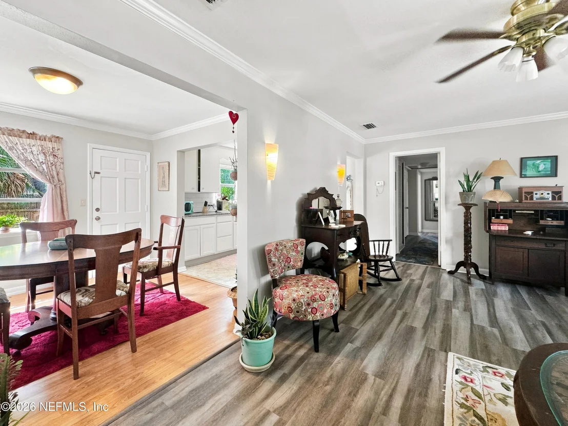 Photo of 2304 RANDY Road