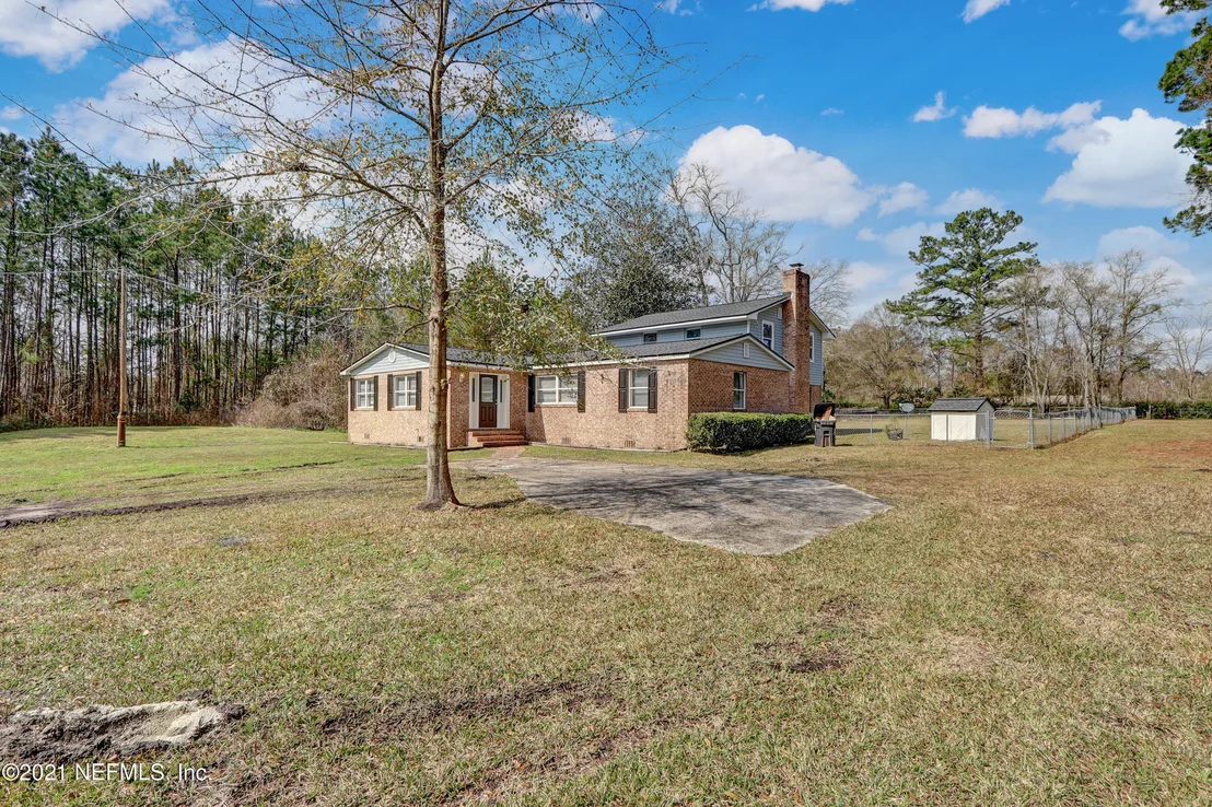 Photo of 450799 STATE RD 200