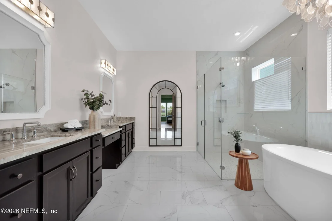 Photo of 473 PARKBLUFF Circle