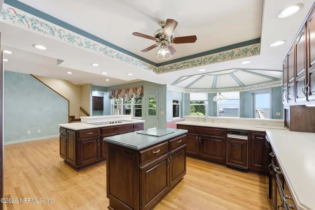 Photo of 2957 FOREST Circle