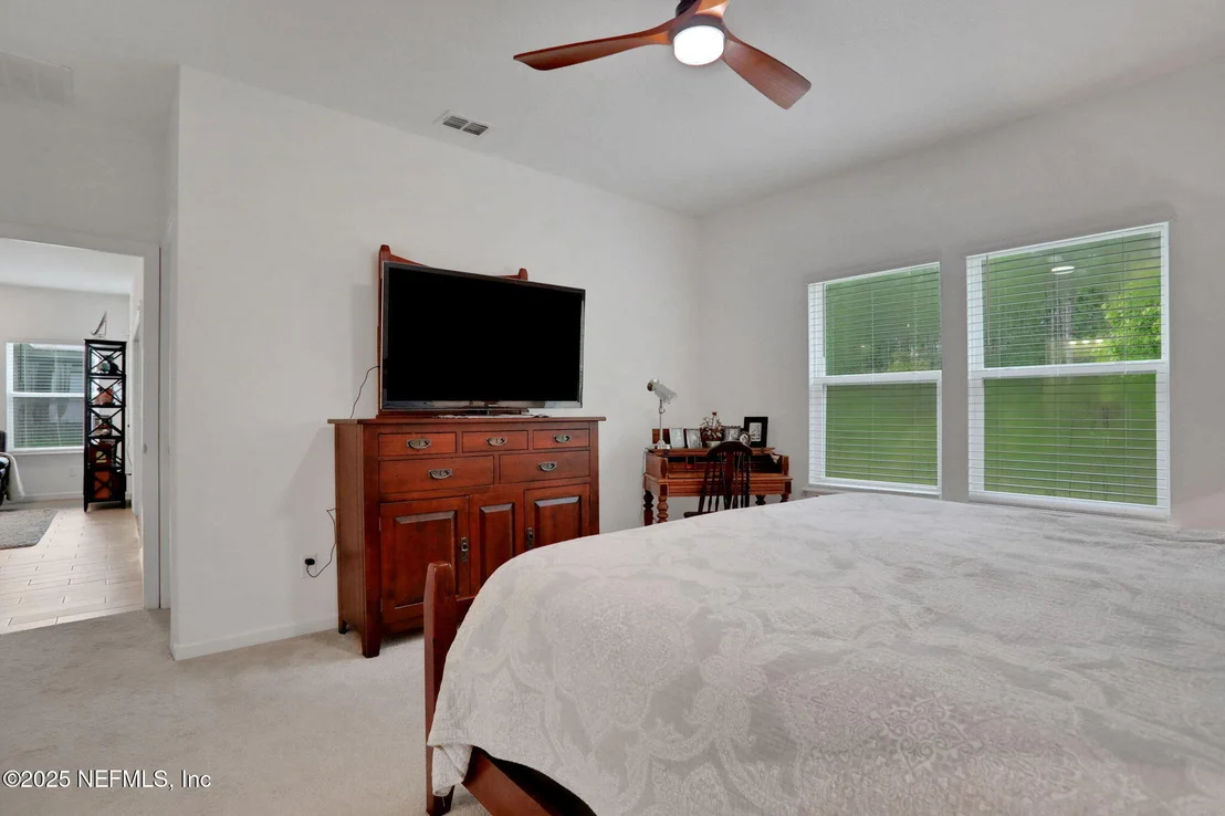 Photo of 75610 PONDSIDE Lane