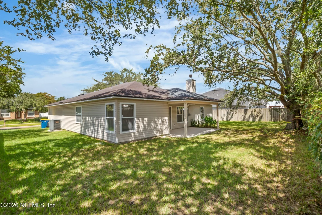 Photo of 12193 CAPTIVA BLUFF Road S