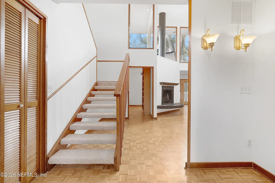 Photo of 3140 FOREST Circle