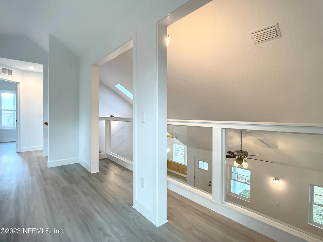 Photo of 6635 MADISON Street