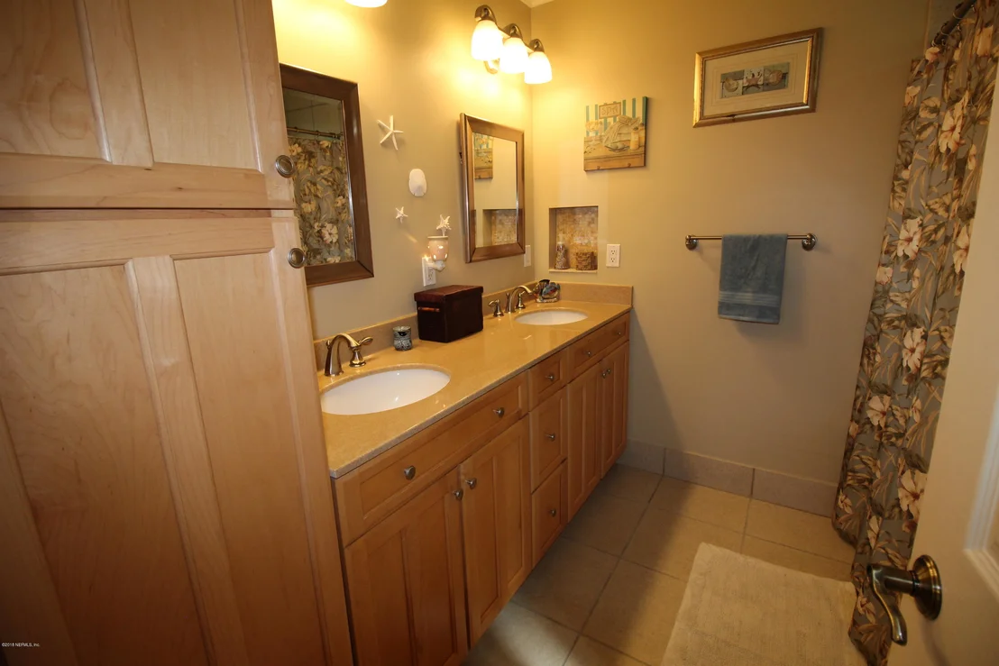 Photo of 237 WISTERIA Road