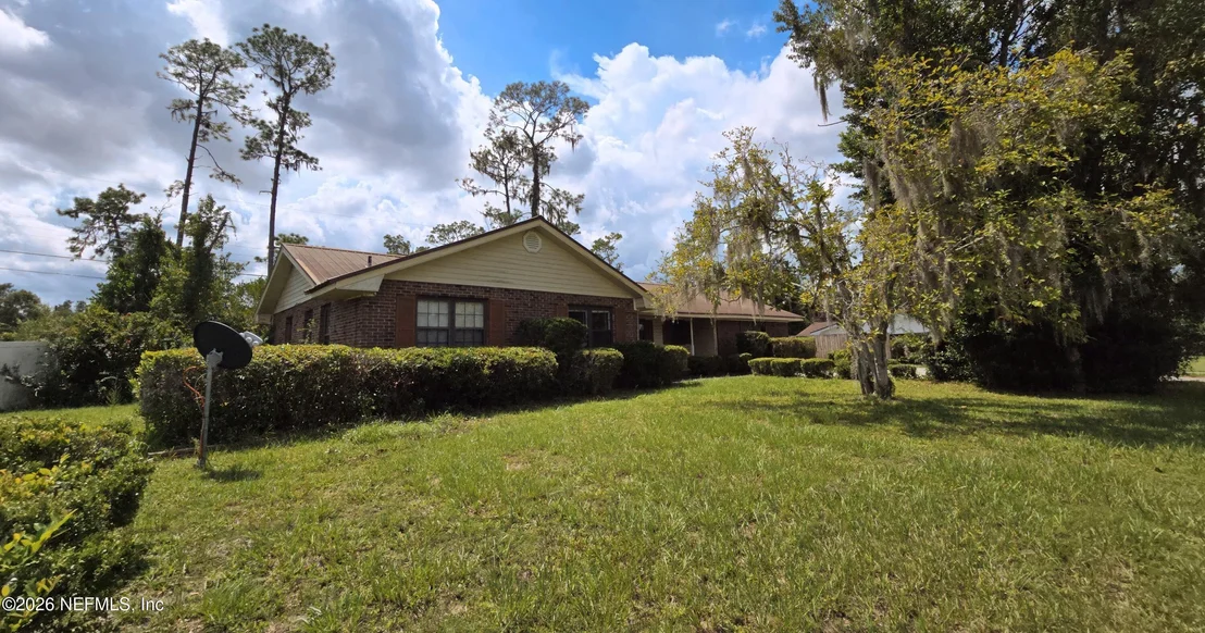 Photo of 1017 PINEVIEW Circle SW