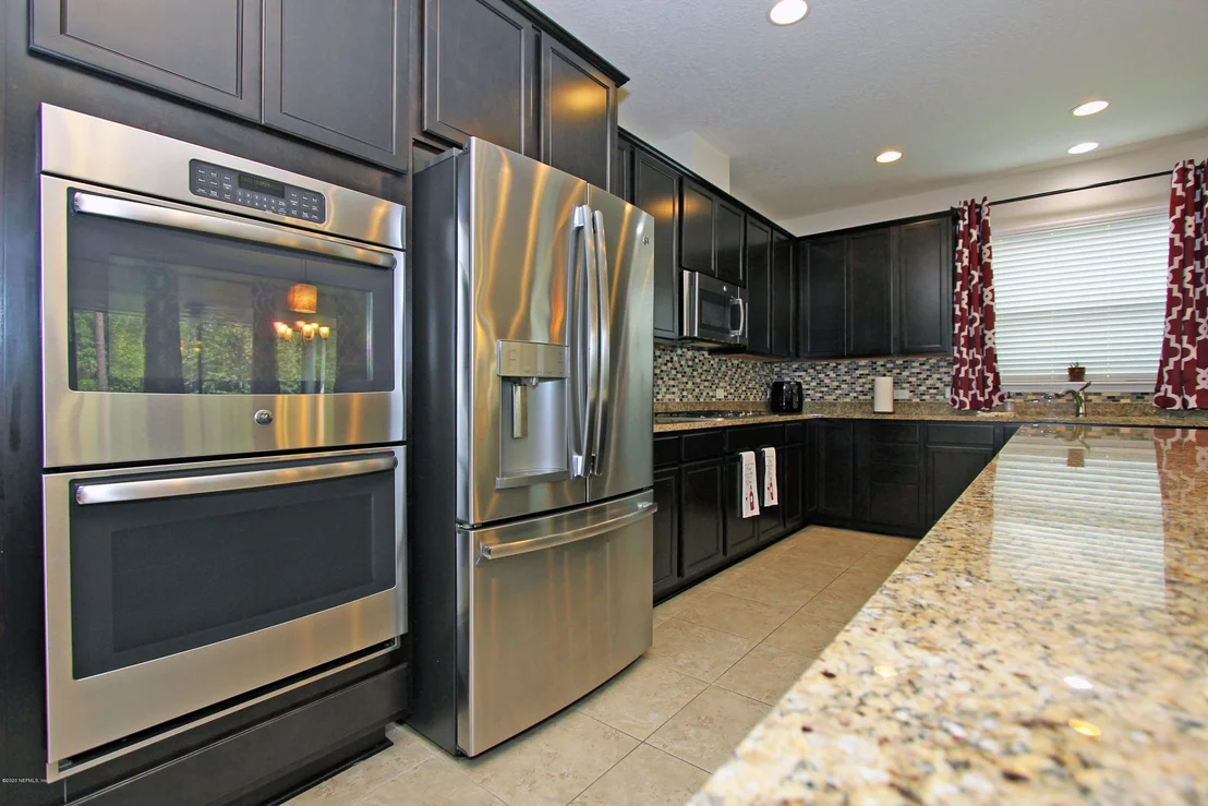 Photo of 399 PALISADE Drive