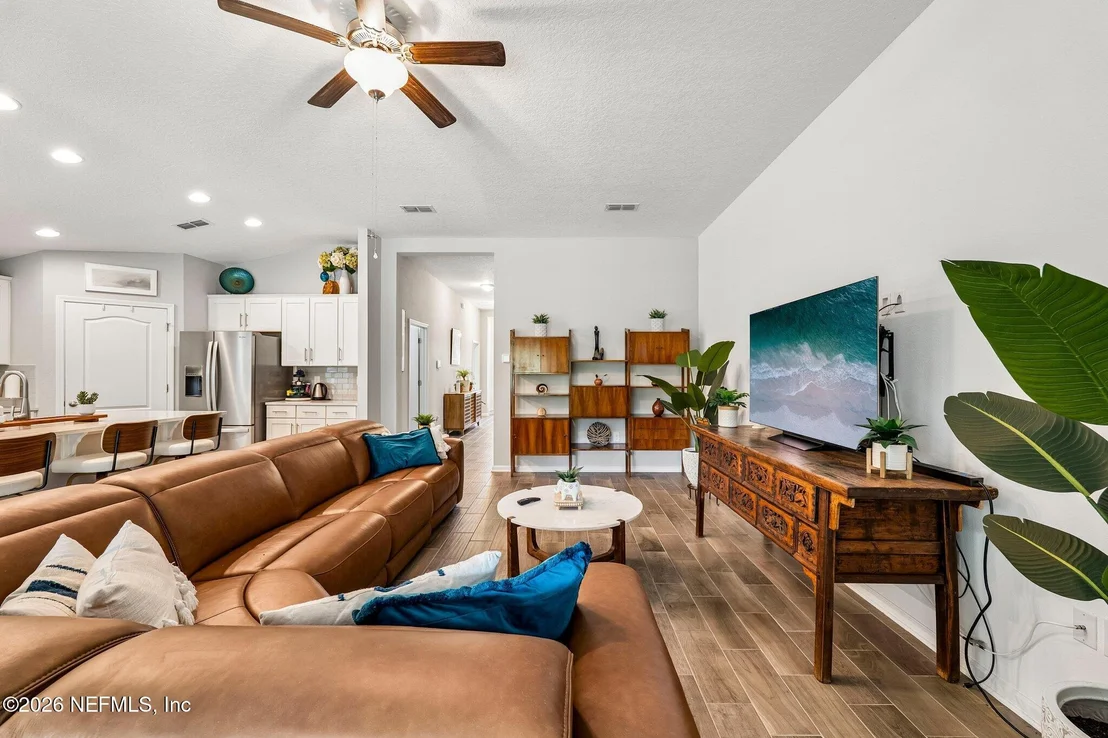 Photo of 3800 GREAT FALLS Loop