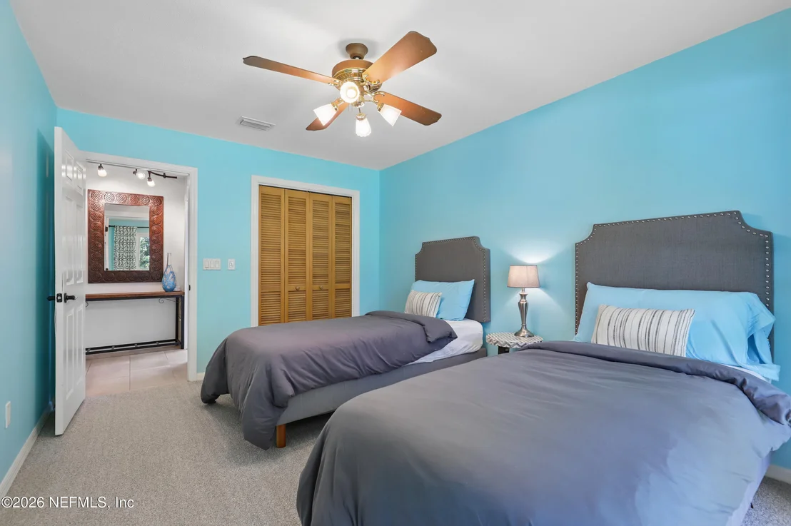 Photo of 2856 RAVINES Road