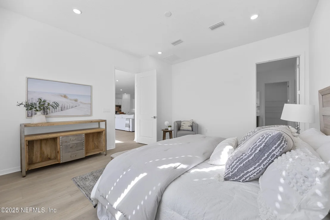 Photo of 11246 TOWN VIEW Drive