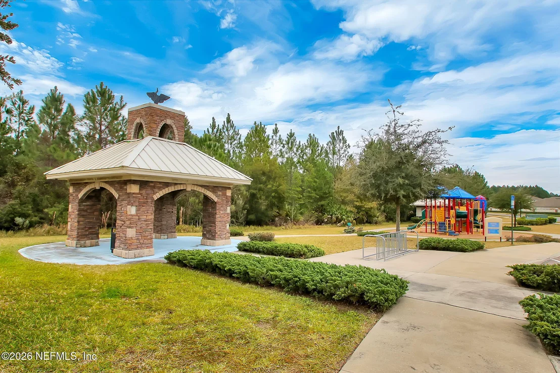 Photo of 96017 BREEZEWAY Court