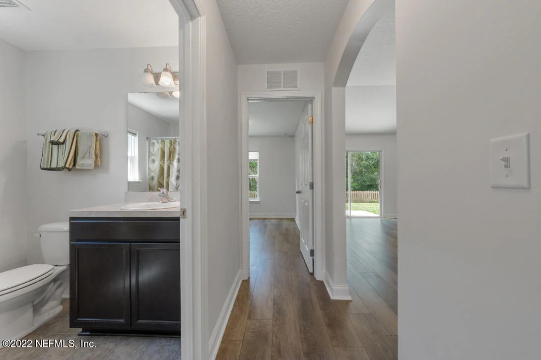 Photo of 96481 COMMODORE POINT Drive