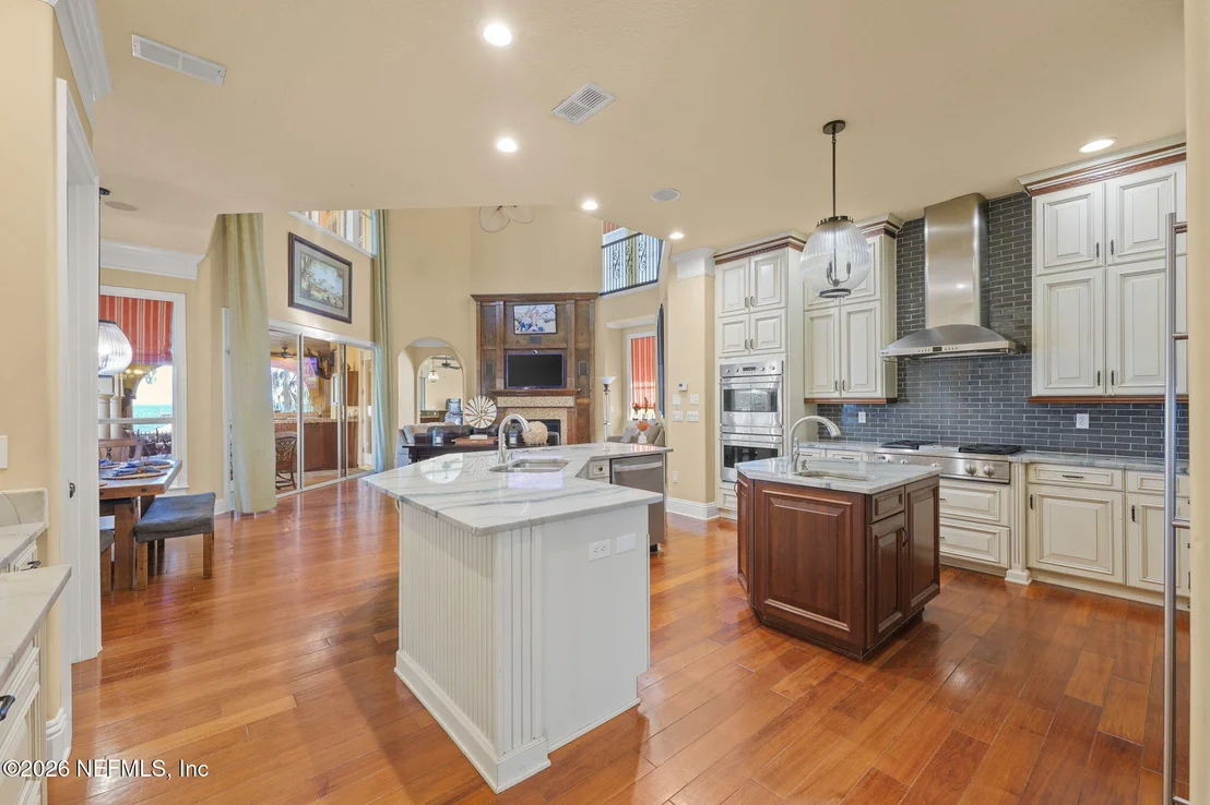 Photo of 1615 SILVER LEAF Way