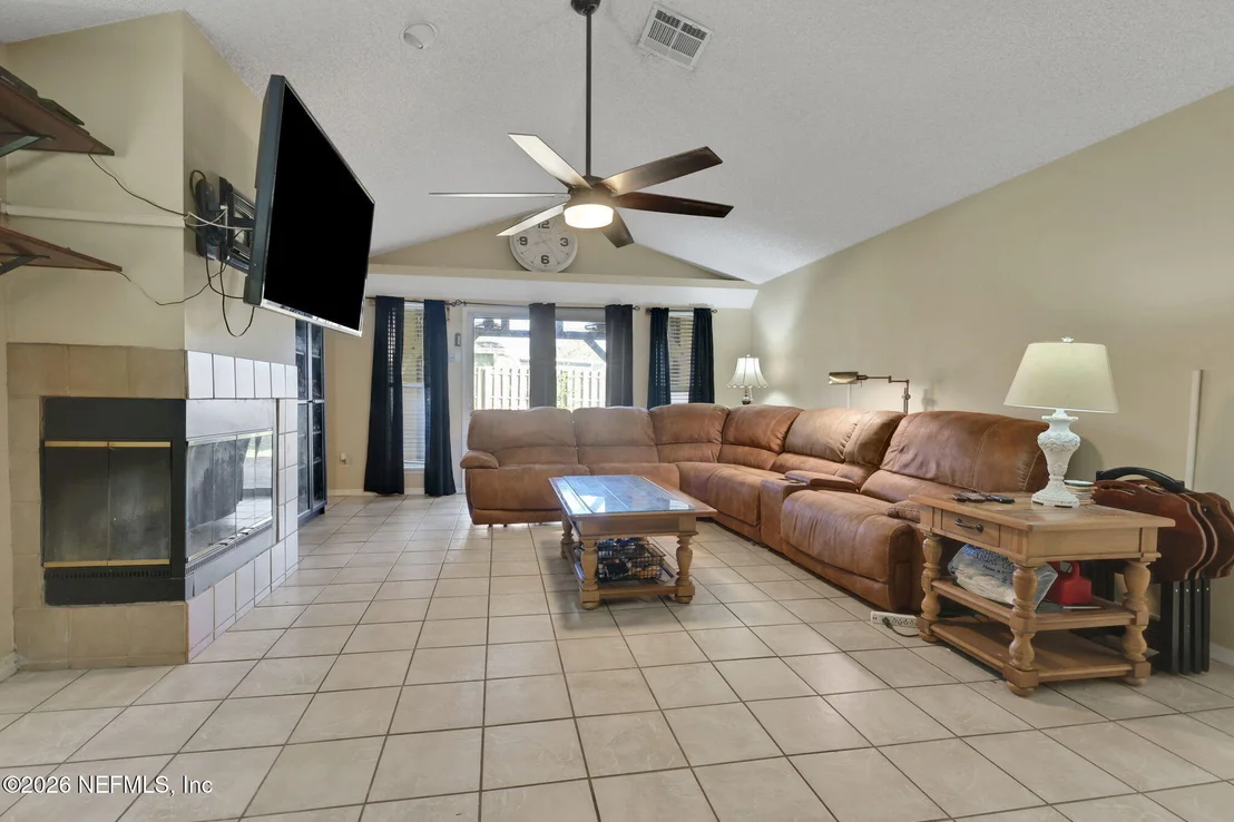 Photo of 8457 SUGARTREE Drive