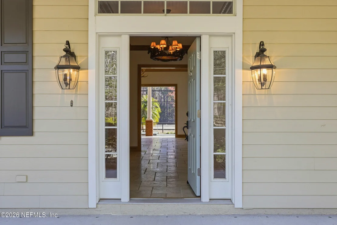 Photo of 418 TRIPLE CROWN Lane