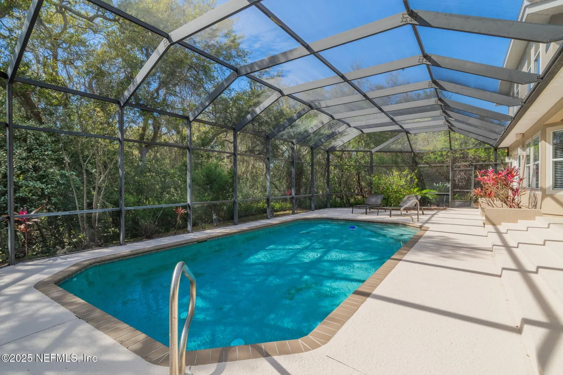 Photo of 105 SPANISH OAKS Lane