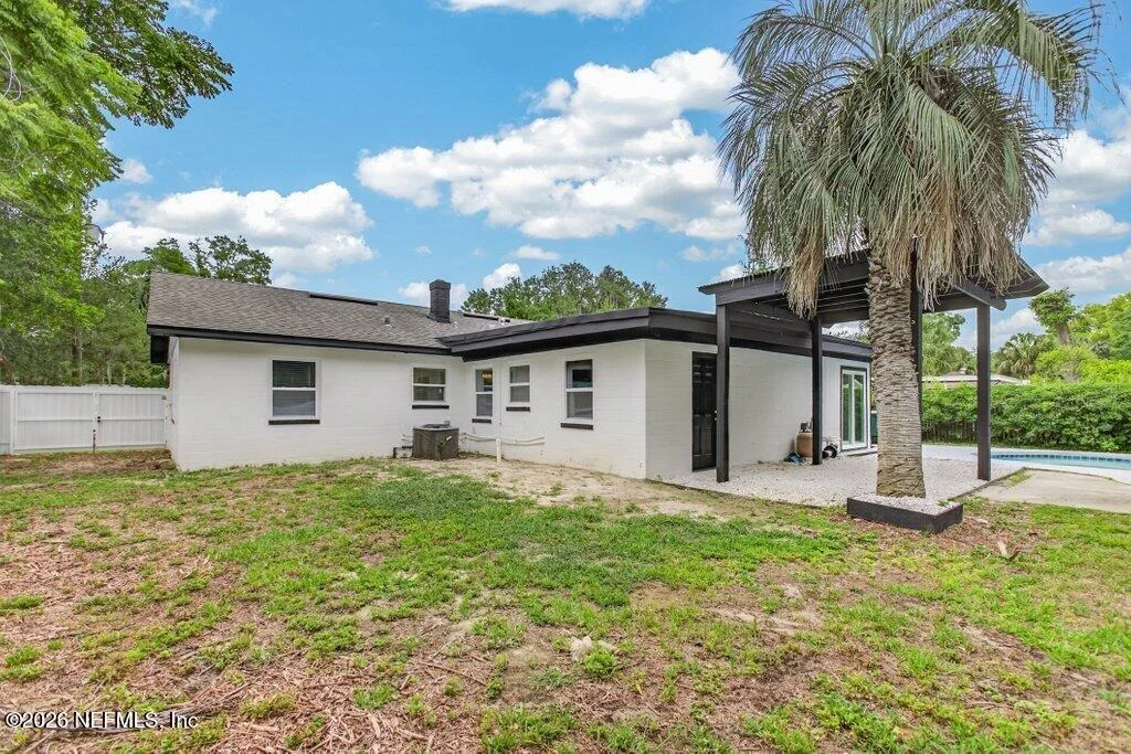 Photo of 536 SAPELO Road